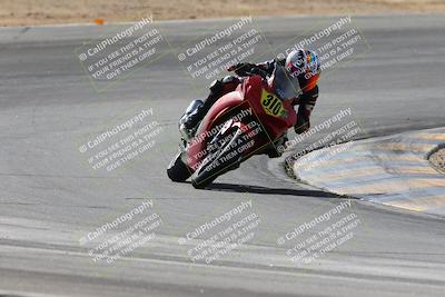 media/Feb-07-2025-CVMA Friday Practice (Fri) [[7034960ba2]]/4-Racer 4/Session 3 (Turn 8)/